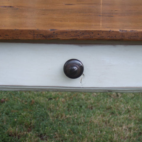 Petite farmhouse discount table